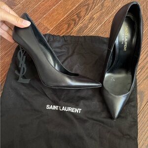 Saint Laurent Black Heels with Iconic Logo Heel